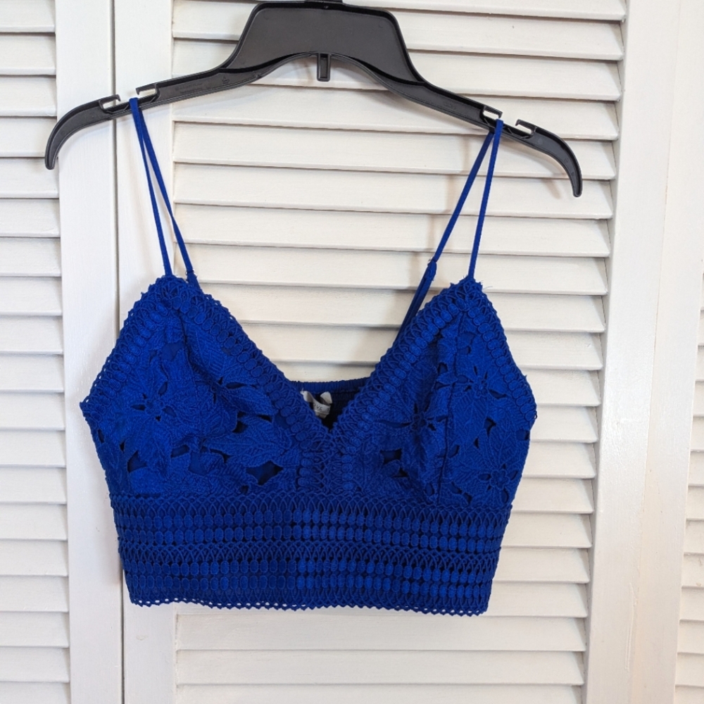 NWT Blue Crochet Crop Top